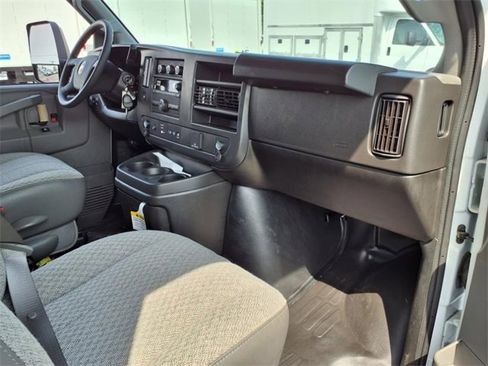 New 2025 Chevrolet Express 3500 w/ Power Convenience Package image 9