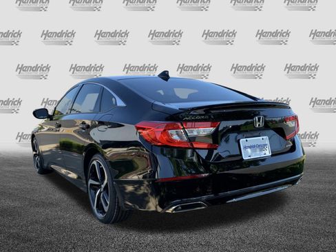 Used 2019 Honda Accord Sport image 2