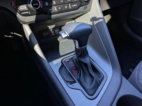 Used 2019 Kia Niro LX image 13
