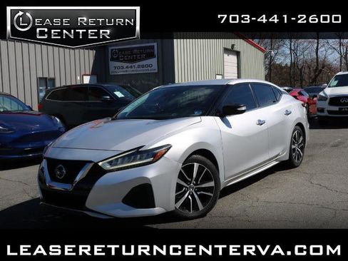 Used 2022 Nissan Maxima SV w/ Floor Mat Group image 1