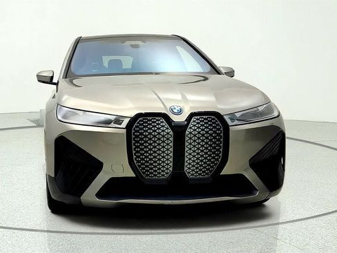 Used 2024 BMW iX xDrive50 w/ Premium Package AWD/4WD image 2