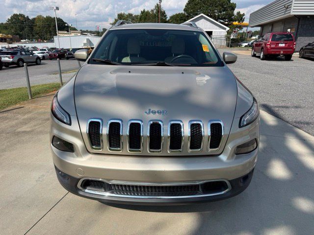 Used 2015 Jeep Cherokee Limited w/ Trailer Tow Group FWD image 2