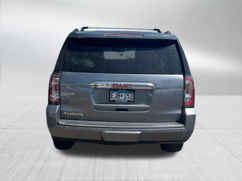 Used 2020 GMC Yukon Denali w/ Denali Premium Package AWD/4WD image 4