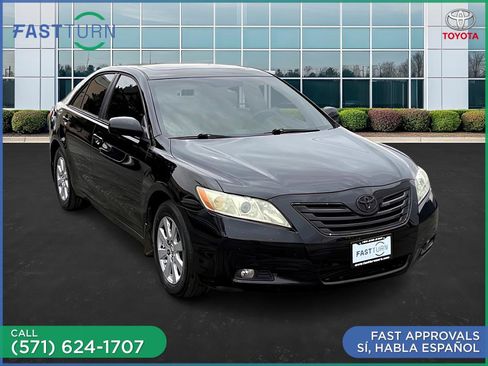 Used 2007 Toyota Camry LE FWD image 1