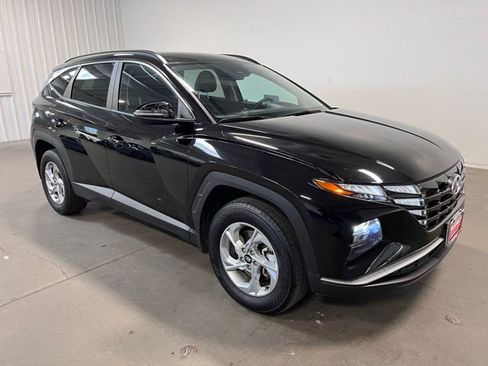 Used 2023 Hyundai Tucson SEL image 1