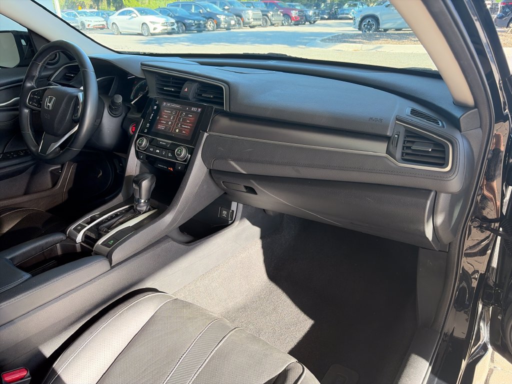 Used 2016 Honda Civic Touring image 29