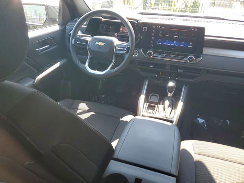 Used 2023 Chevrolet Colorado LT image 11