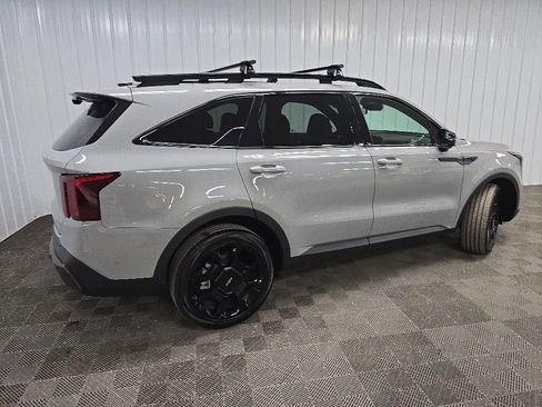 Used 2024 Kia Sorento SX Prestige w/ Olive Brown Leather Package AWD/4WD image 3