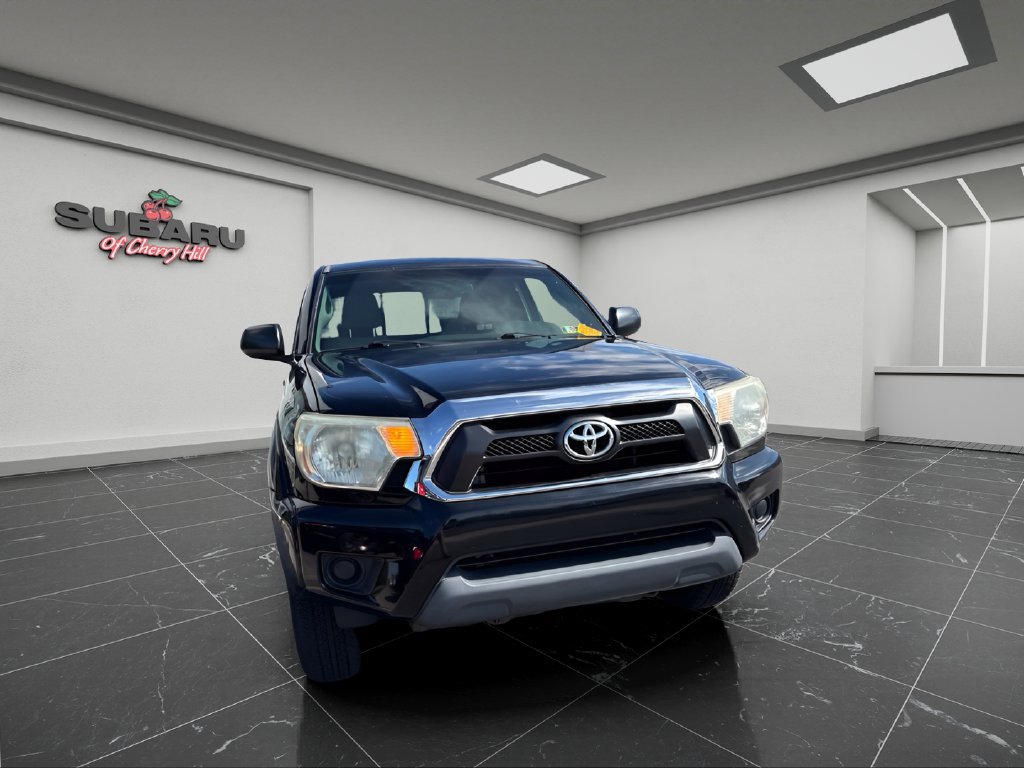 Used 2013 Toyota Tacoma 4x4 Access Cab w/ SR5 Pkg image 3