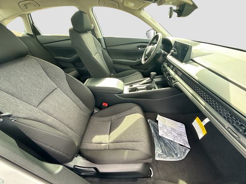 New 2026 Honda Accord LX image 23