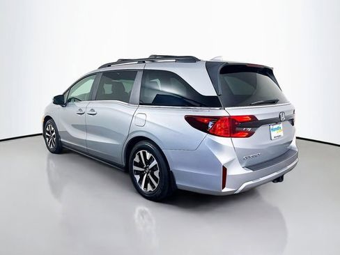 Certified 2025 Honda Odyssey EX-L image 7