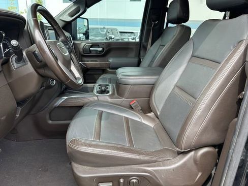 Used 2023 GMC Sierra 3500 Denali w/ Denali Ultimate Package image 14