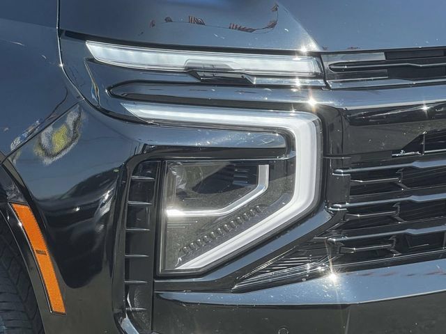 Certified 2026 Chevrolet Suburban RST AWD/4WD image 10