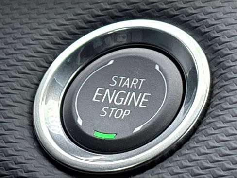 New 2026 Chevrolet Equinox LT w/ Safety and Technology Package image 6