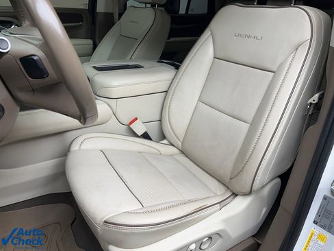Used 2021 GMC Yukon Denali w/ Denali Ultimate Package image 20