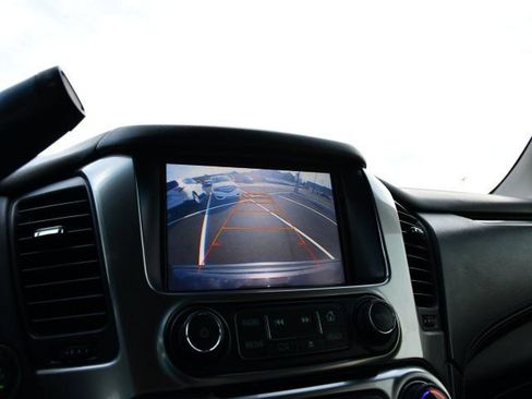 Used 2016 Chevrolet Tahoe LT image 13