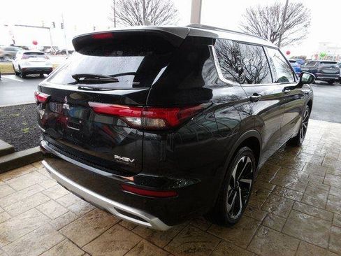 New 2025 Mitsubishi Outlander SEL image 7