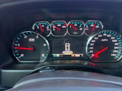 Used 2015 Chevrolet Silverado 2500 LT w/ LT Fleet Convenience Package image 21