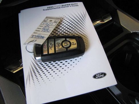 Used 2024 Ford F250 Lariat w/ Lariat Ultimate Package AWD/4WD image 51