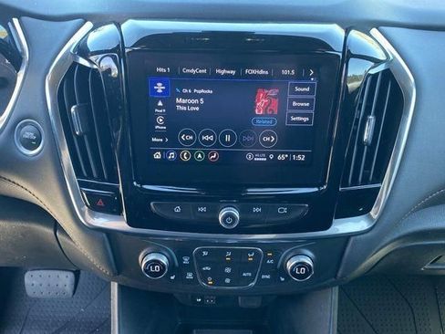 Used 2024 Chevrolet Traverse RS w/ LPO, Floor Liner Package FWD image 8