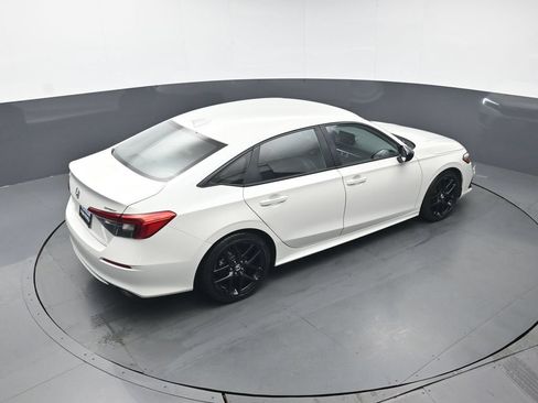 Certified 2024 Honda Civic Sport image 37