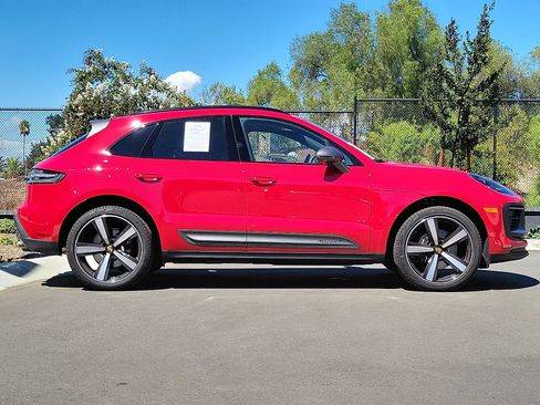 New 2025 Porsche Macan Turbo AWD/4WD image 9