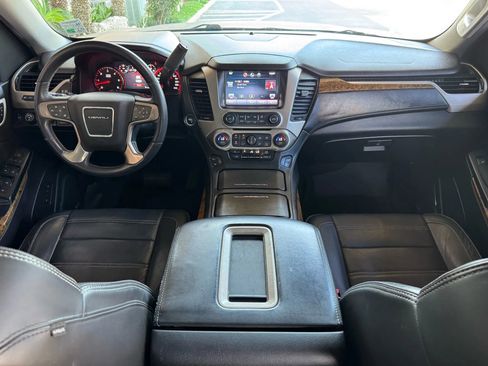 Used 2015 GMC Yukon Denali w/ Touring Package image 27