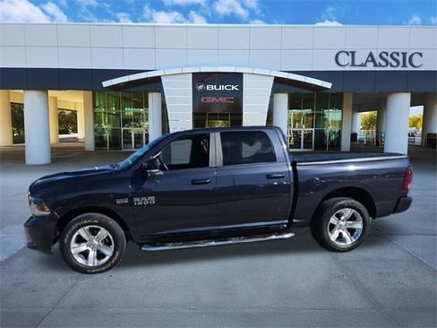 Used 2015 RAM 1500 Sport w/ Convenience Group image 4