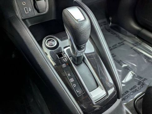 Used 2021 Nissan Versa SV image 12