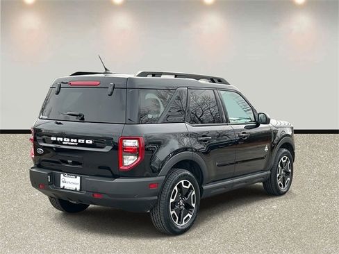 Certified 2023 Ford Bronco Sport Outer Banks w/ Tech Package image 5