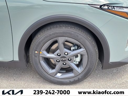 New 2026 Kia K4 FWD image 7