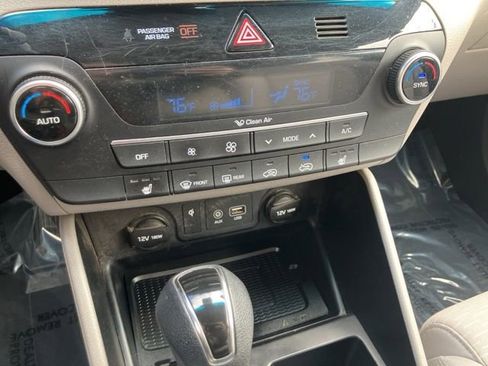 Used 2019 Hyundai Tucson Sport image 15