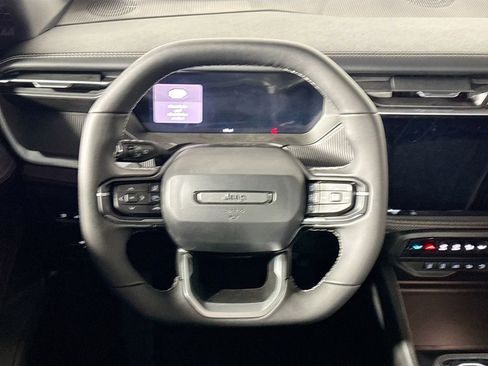 New 2026 Jeep Cherokee Overland w/ Trailer Tow Group image 13