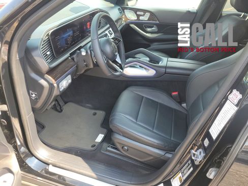 Used 2024 Mercedes-Benz GLE 350 4MATIC w/ 3rd Row Seat Package image 18