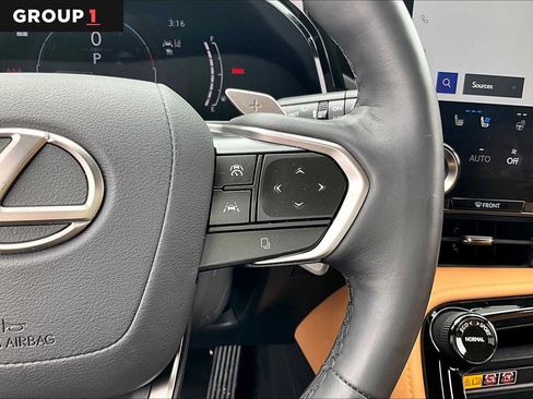 Used 2026 Lexus NX 350 AWD w/ Cold Area Package image 22