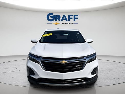 Used 2024 Chevrolet Equinox LT AWD/4WD image 3