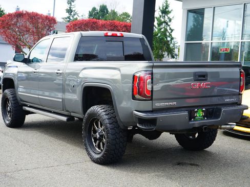 Used 2017 GMC Sierra 1500 Denali w/ Denali Ultimate Package AWD/4WD image 3