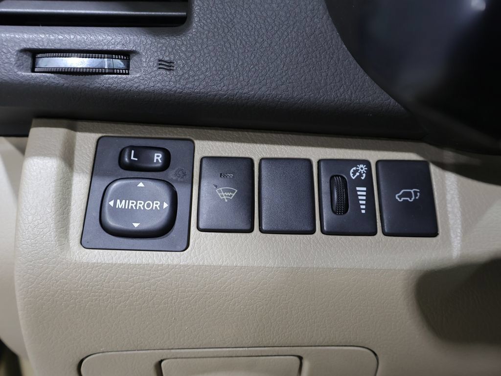Used 2008 Toyota Highlander Limited AWD/4WD image 33