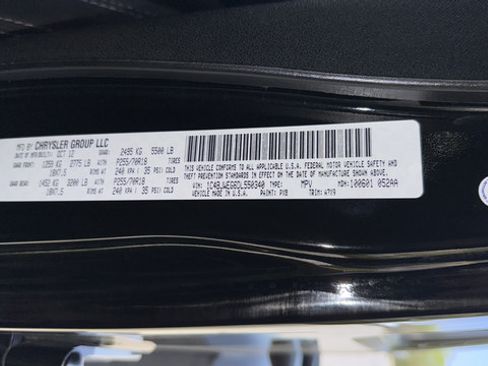 Used 2013 Jeep Wrangler Unlimited Sahara w/ Connectivity Group AWD/4WD image 22