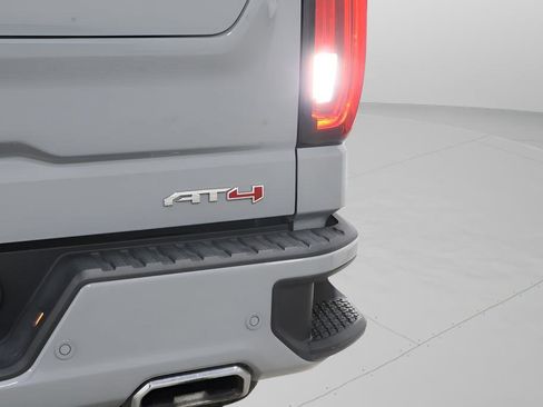 Used 2024 GMC Sierra 1500 AT4 w/ Technology Package image 30