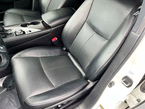 Used 2022 INFINITI Q50 Sensory image 20