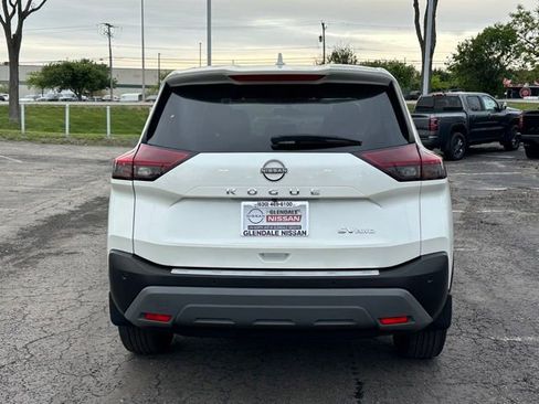 Certified 2023 Nissan Rogue SV AWD/4WD image 5