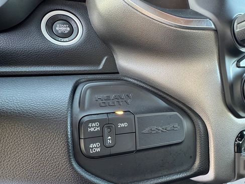 Used 2024 RAM 2500 Big Horn image 23