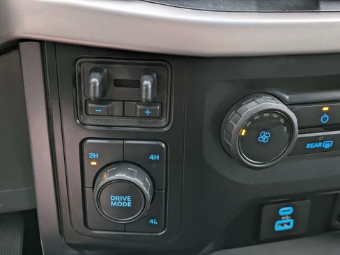 Used 2023 Ford F150 XLT AWD/4WD image 7