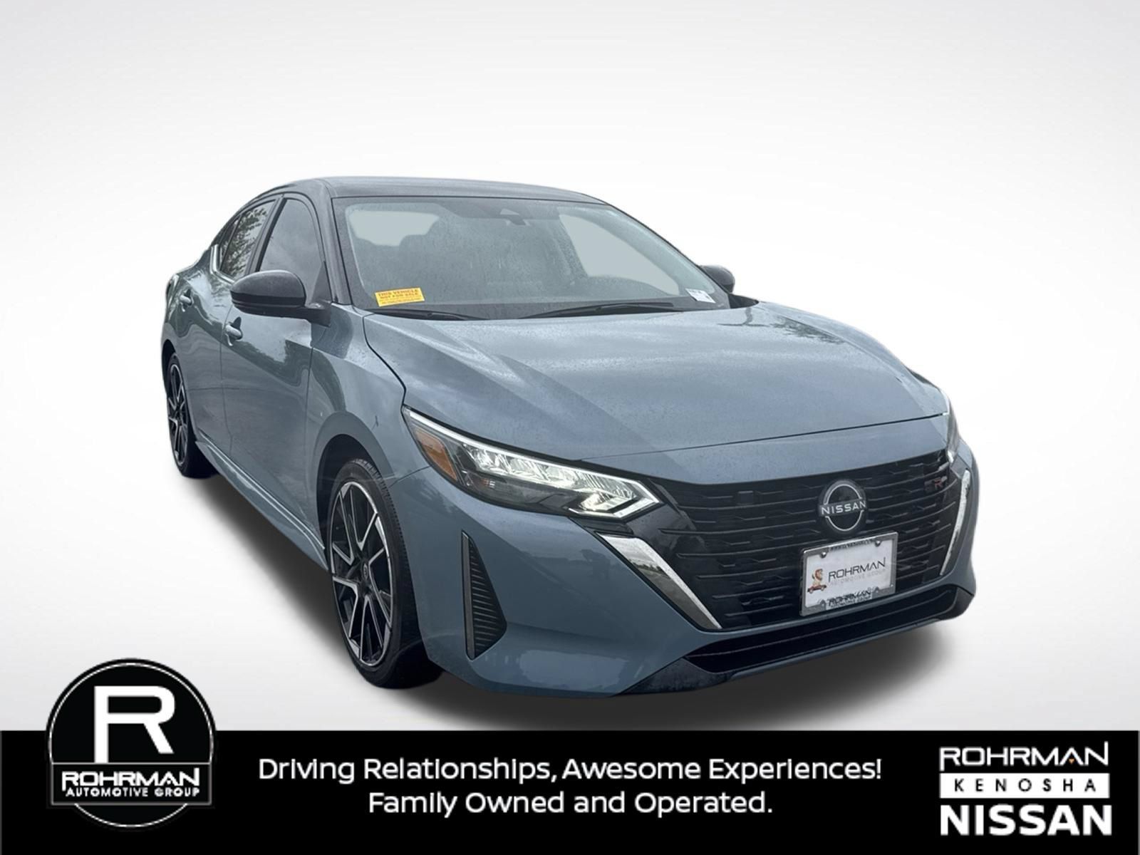 Certified 2024 Nissan Sentra SR FWD image 3