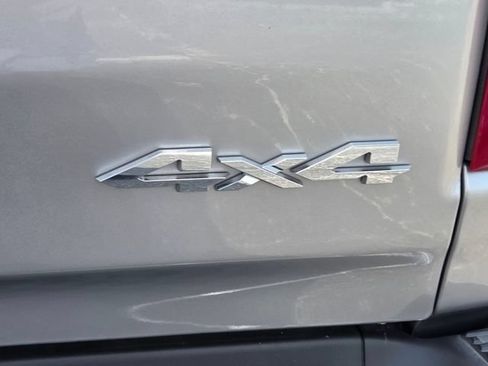 Used 2025 RAM 1500 Big Horn AWD/4WD image 16