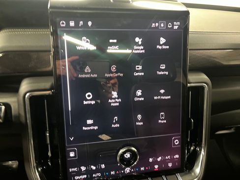 New 2026 GMC Yukon XL Elevation w/ Elevation Premium Package image 22