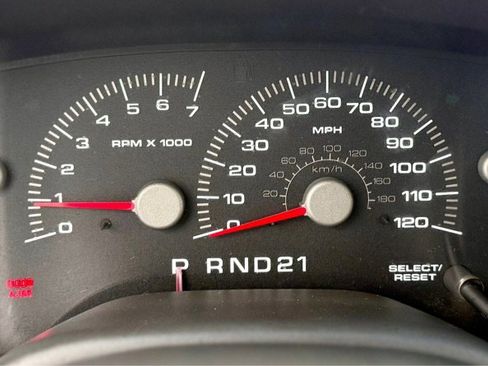 Used 2004 Ford Expedition XLT RWD image 11