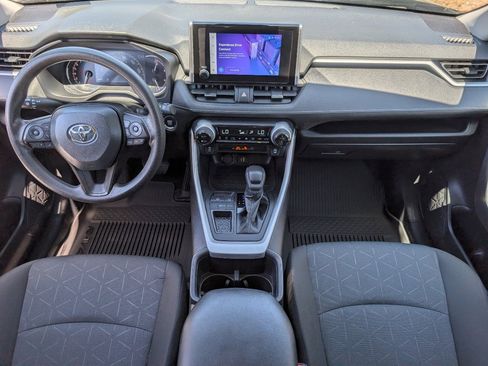 Used 2024 Toyota RAV4 XLE image 4