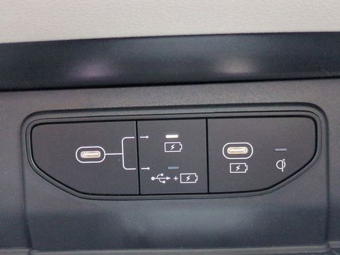 New 2026 Kia Sportage EX image 16